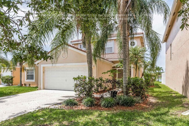 Foto del edificio - 7697 Springfield Lake Dr