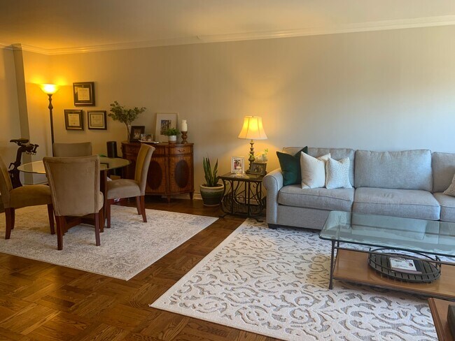 Foto del edificio - 415 Claremont Ave