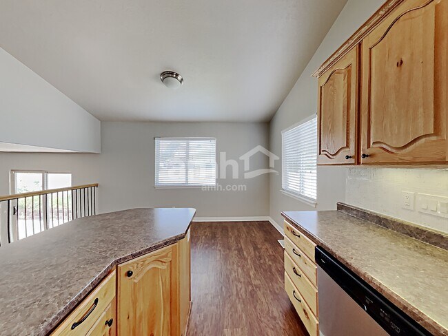 Foto del edificio - 6752 S Majestic Loop Rd