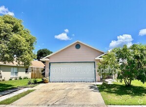 Building Photo - 9909 Red Clover Ave