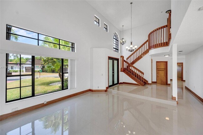 Foto del edificio - 4671 Southwest 155th Place, Miami, FL 3318...