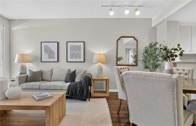 Building Photo - 160 S Hudson Ave
