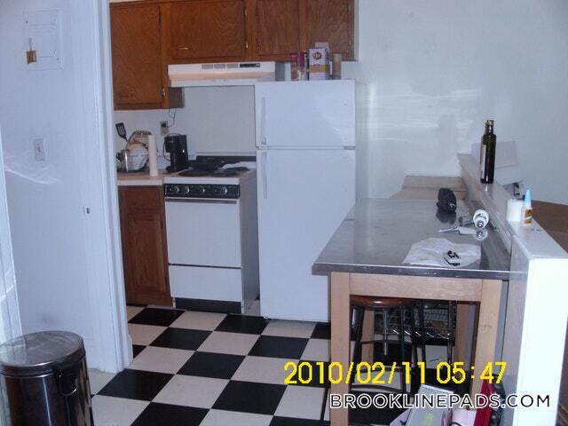 Foto del edificio - 1071 Beacon St