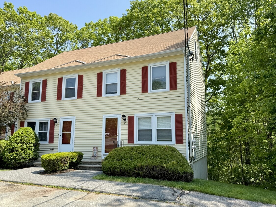 Primary Photo - 37 Powder Mill Dr