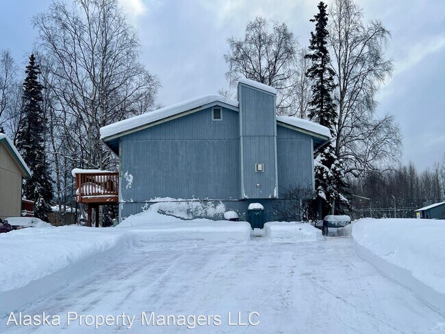 Building Photo - 4 br, 2 bath House - 8261 Henry Cir
