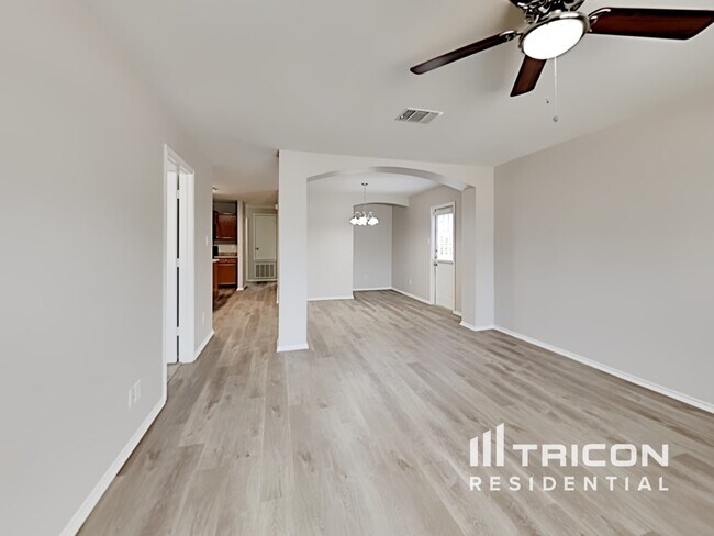 Foto del edificio - 10607 Shaencrest