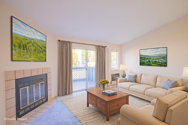 Foto del edificio - 1527 Four Oaks Cir