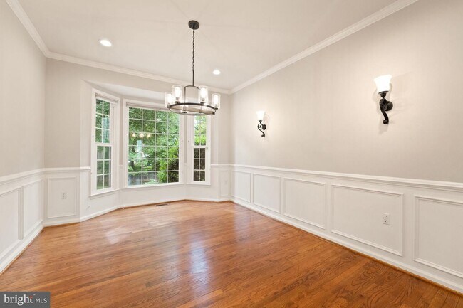 Building Photo - 13205 Stable Brook Way