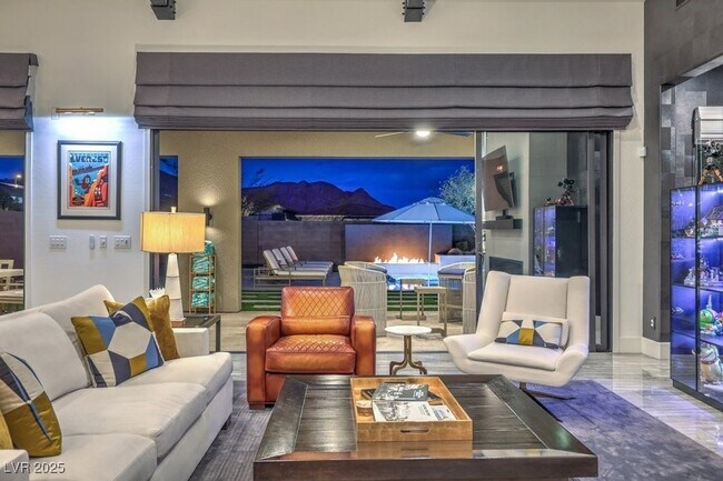 Foto del edificio - 12544 Claymore Highland Ave
