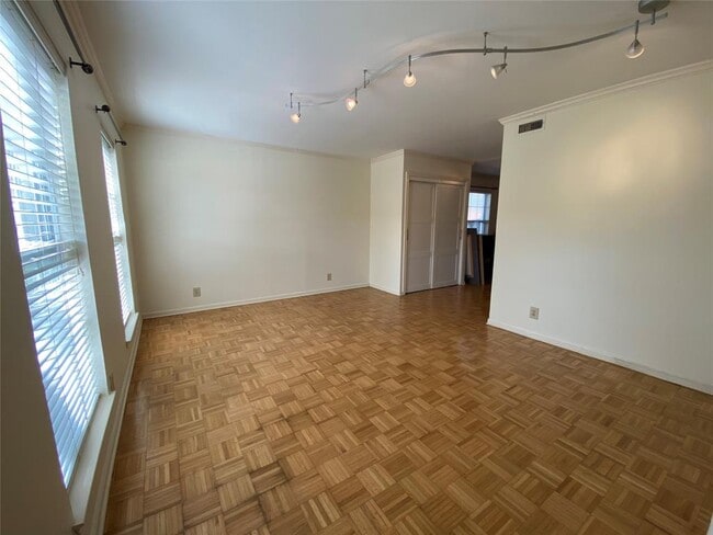 Building Photo - 6103 Bullard Dr