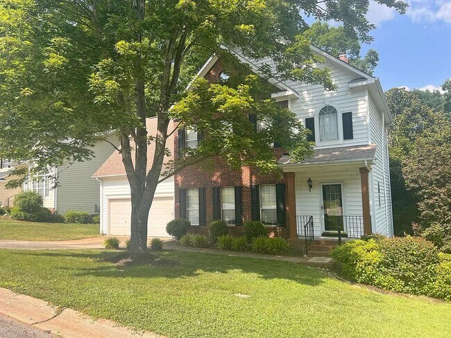 Building Photo - 207 Twinleaf Way
