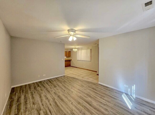 Foto del edificio - 2714 W 37th Pl