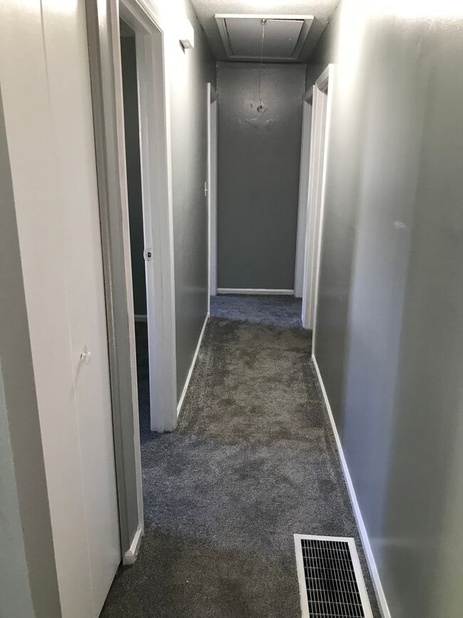 Building Photo - 1351 Stephen Foster Dr