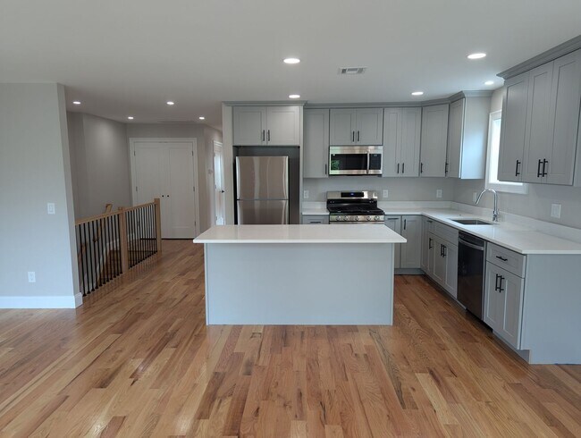 Foto del edificio - 595 N 11th St
