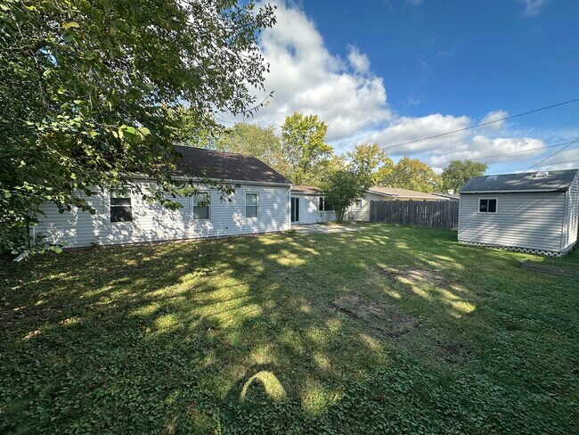 Foto del edificio - 3 E Oltendorf Rd