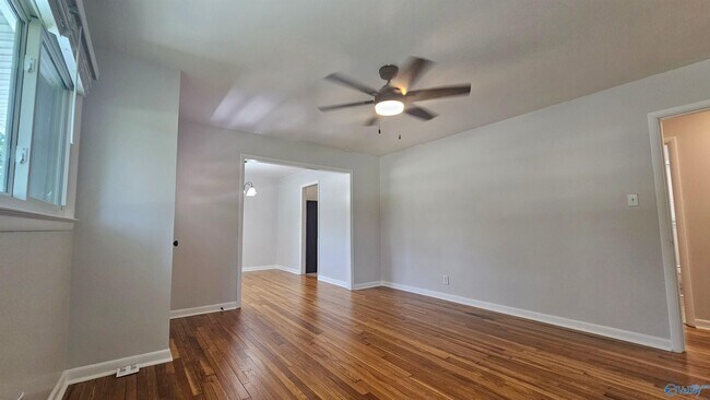 Building Photo - 3725 Broadmor Rd NW