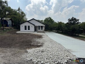 Building Photo - 770 Buck Run Pass