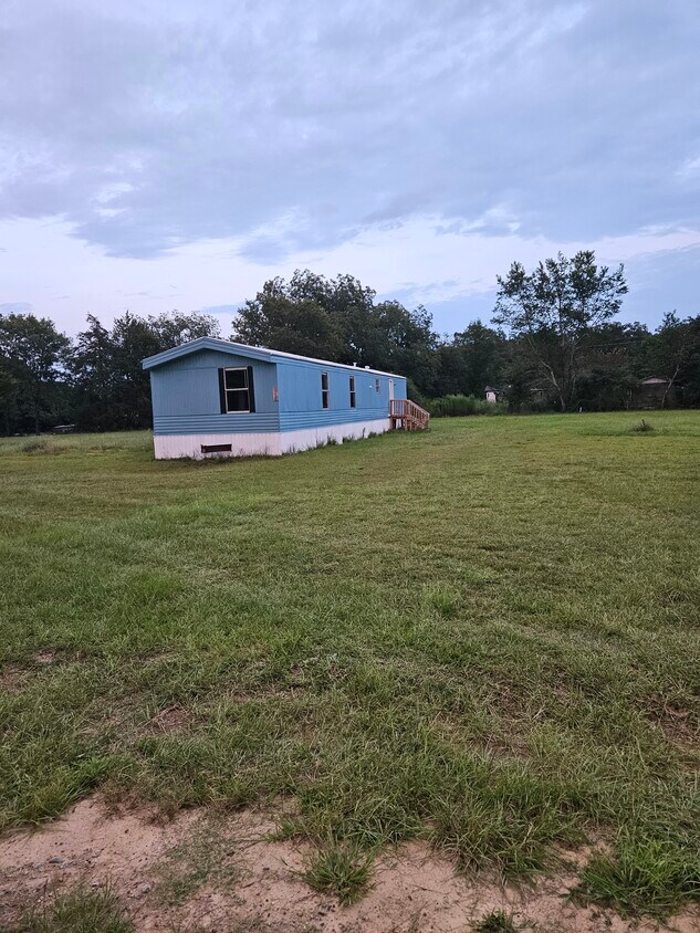 Primary Photo - 9360 Cotton Ln