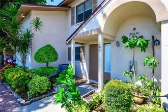 Building Photo - 26650 Southern Pines Dr