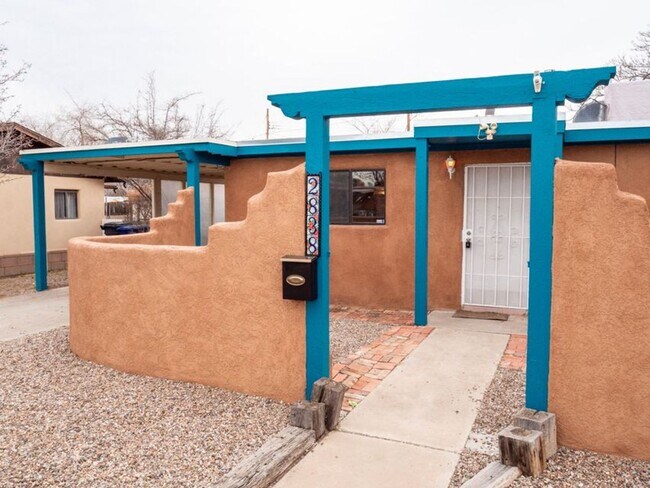 Foto del edificio - Charming two bedroom home