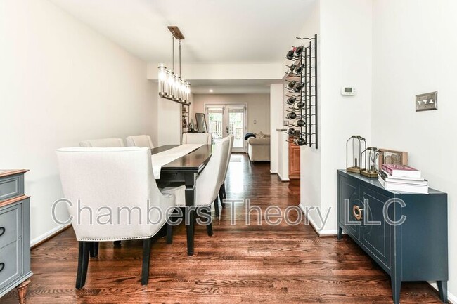 Foto del edificio - 2536 S Arlington Mill Dr