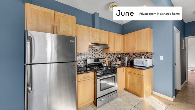 Foto del edificio - Room in Shared 2 bed/1 bath home