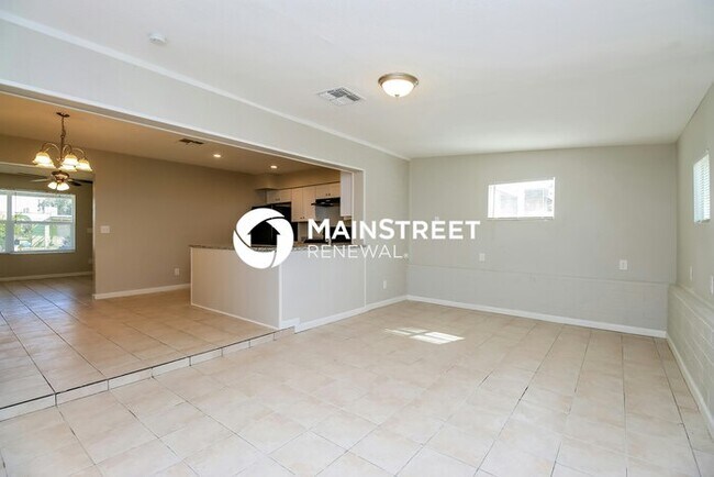 Foto del edificio - 4301 E St Catherine Ave