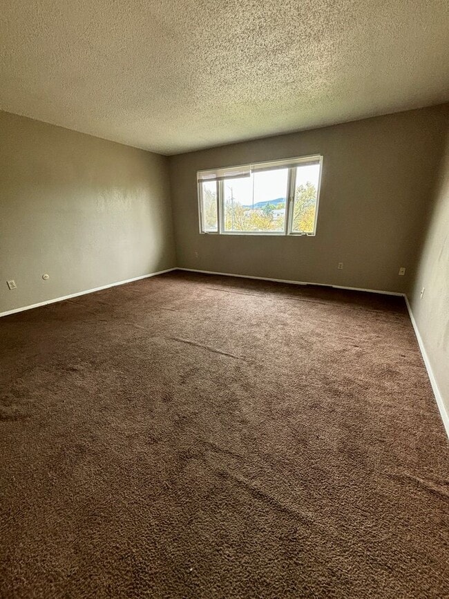 Building Photo - 24-30 Colter Loop Drive