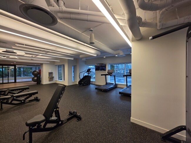 Building Photo - 720 Farrow St