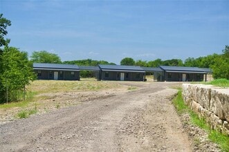 Building Photo - 325 Co Rd 560