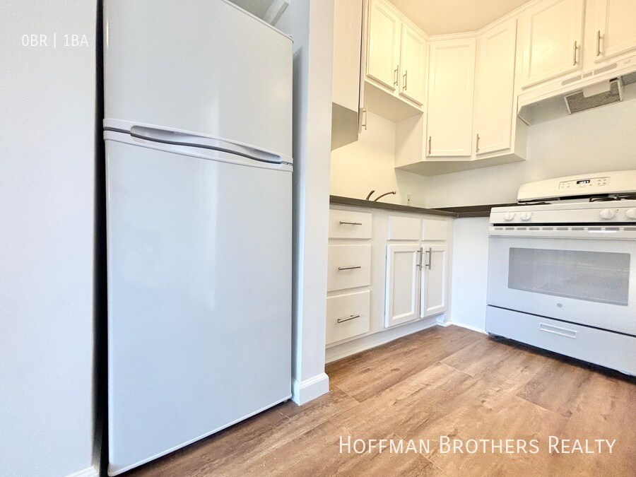 Foto principal - 6635 Etiwanda Ave