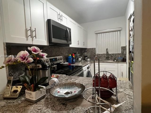 Foto del edificio - 10851 SW 2nd St