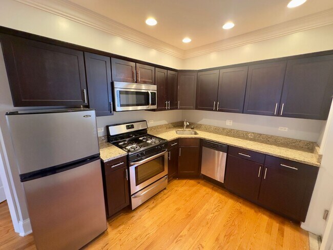 Foto del edificio - 4412 N Rockwell St