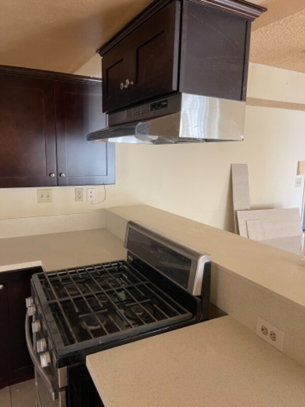 Foto del edificio - 343 W Lomita Ave