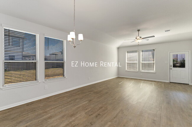 Foto del edificio - 25587 Blossom Ct