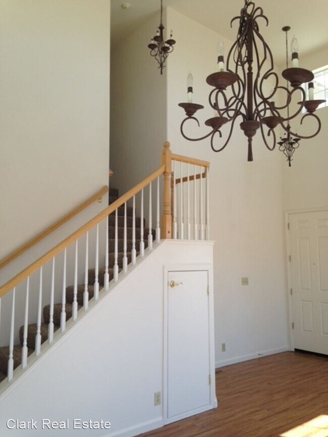 Building Photo - 4 br, 2 bath House - 2685 Glen Eagle Dr.