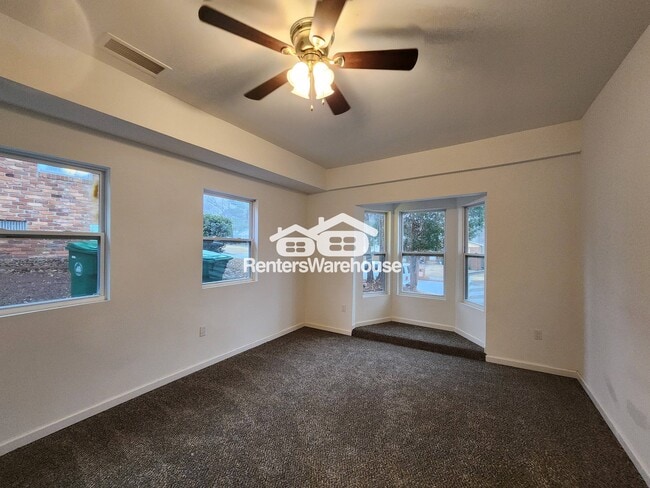 Building Photo - 2125 Bixler Cir