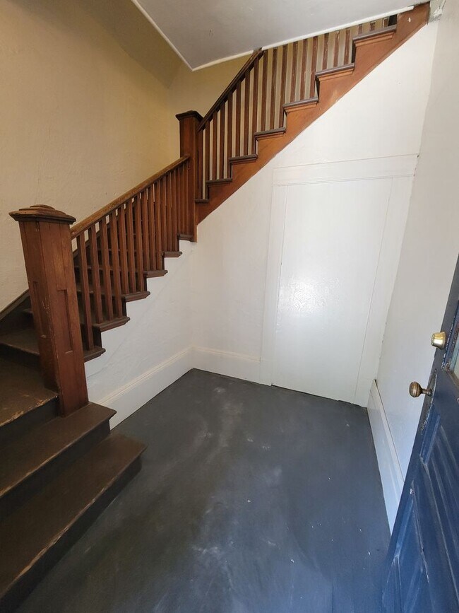 Foto del edificio - Apartment for Rent in Chico! 1 Bedroom 1 Bathroom