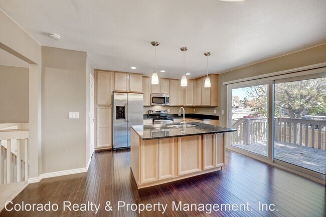 Building Photo - 3 br, 2 bath House - 12674 East Bates Circle