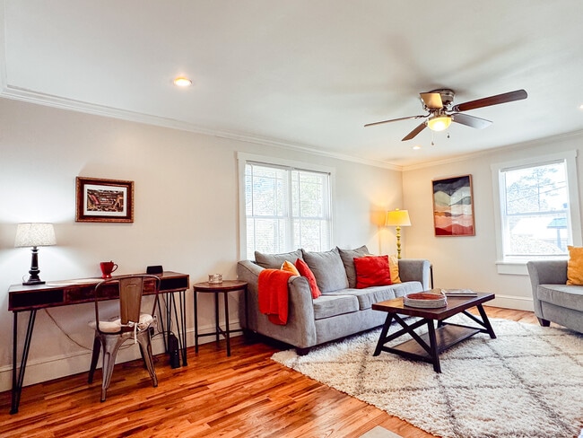 Foto del edificio - 813 N Spair St