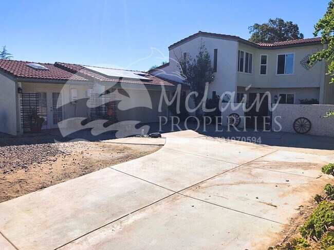 Building Photo - Gorgeous 3 Bed Home In San Diego Country Estates - Ramona