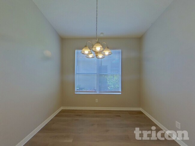 Foto del edificio - 5112 Clover Mist Dr