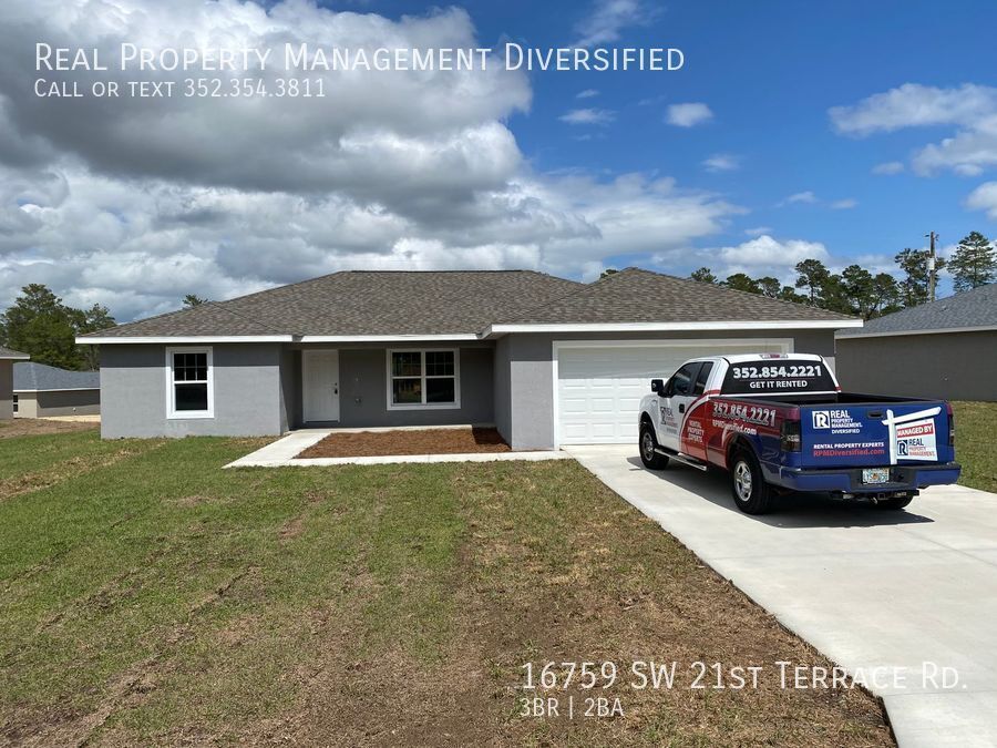 Foto principal - Custom Home - Desirable SW Ocala Neighborh...