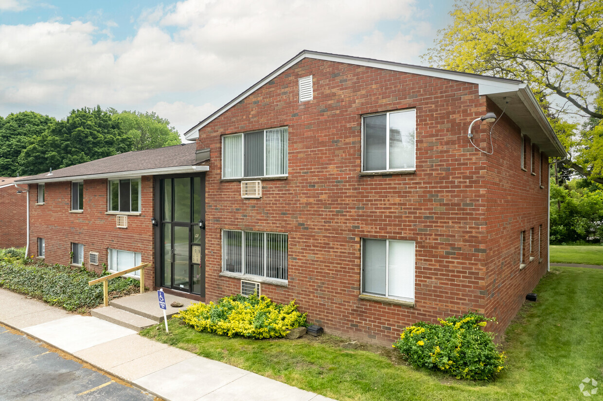 Primary Photo - Northside Manor