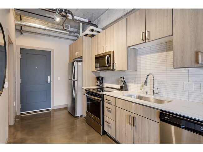 Foto del edificio - 728 N 3rd St