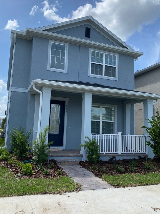 Foto principal - 4780 Terrace Bluff St