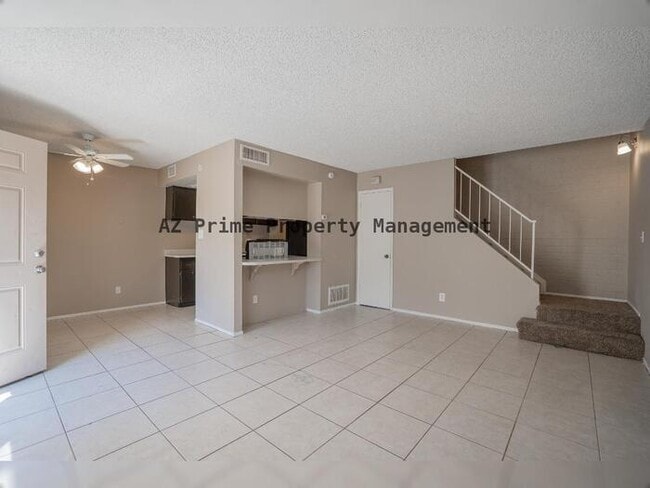 Building Photo - 4260 N 67TH DR, PHOENIX AZ