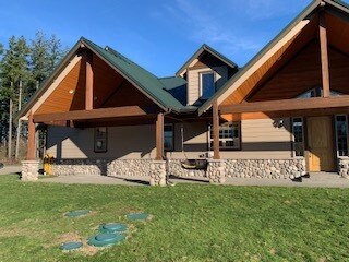 Foto del edificio - 37115-37113 13th Ave E