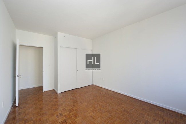 Foto del edificio - Spacious Flex 2 Bed Upper West Side!!! NO FEE