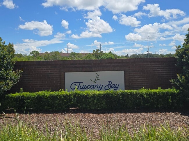 Foto del edificio - Modern 3 Bedroom 2.5 Bath in Gibsonton